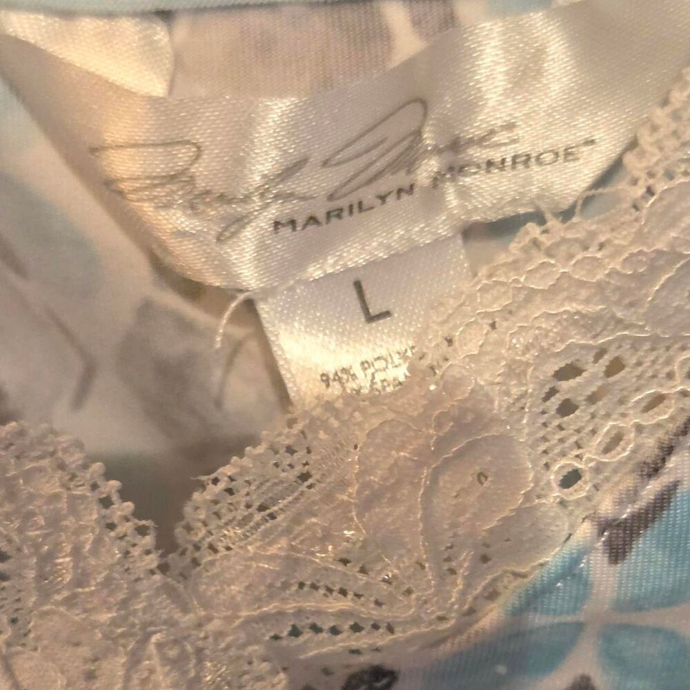 Y2K Lace-Trimmed Printed Cami - Size Large delicate  softgirl dollette pin up - Picture 5 of 7